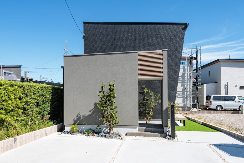 家事を引き算、ゆとりを足し算。横並びキッチンとスマート設備で叶える、家事ラクの家